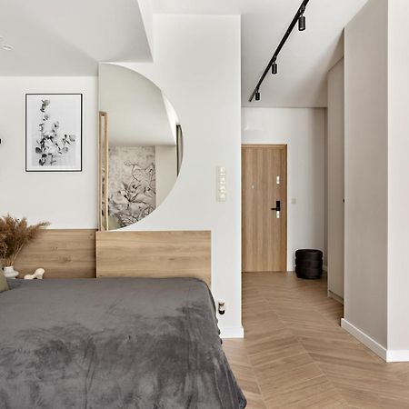 Artis Apartments By Housine Zator Luaran gambar