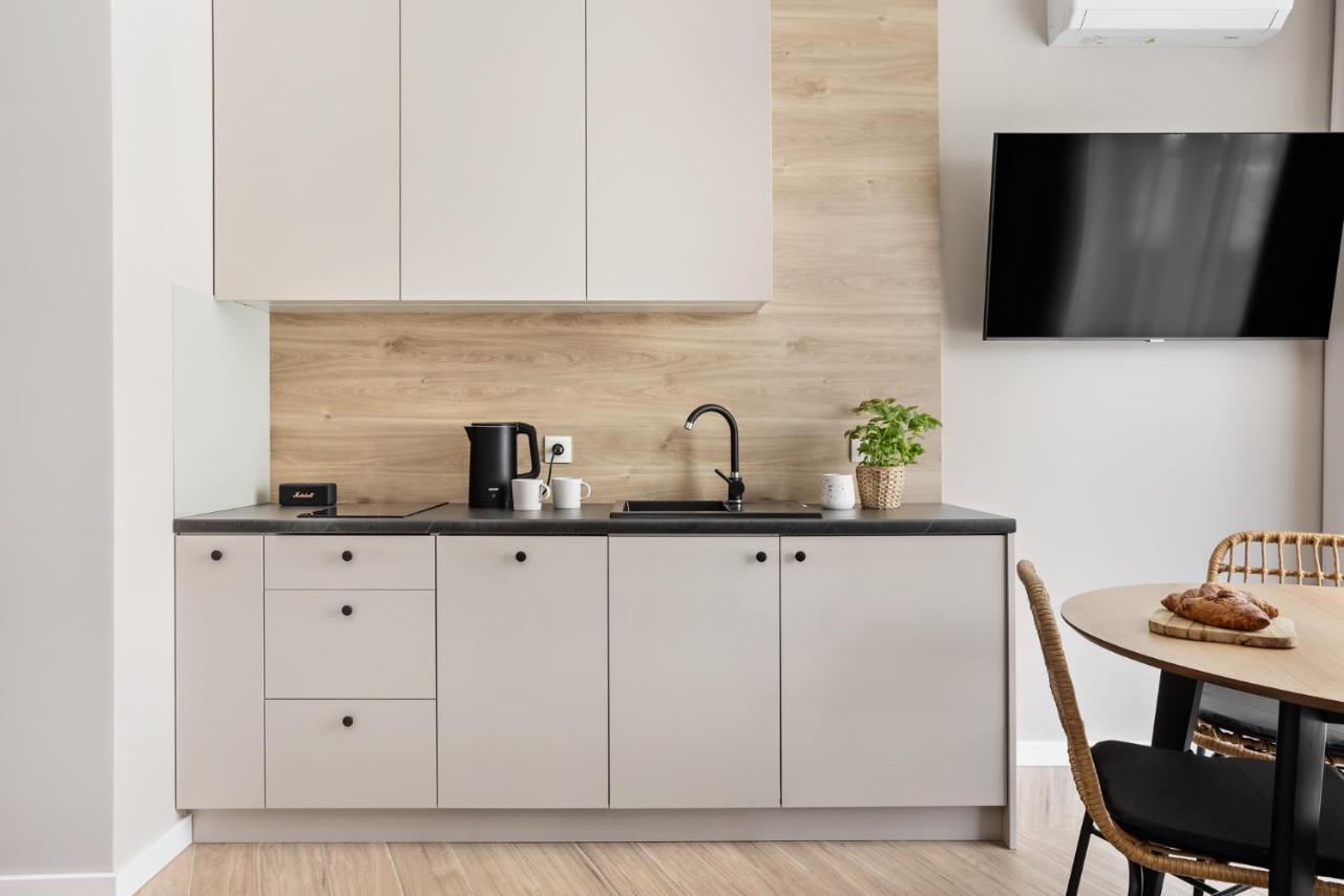 Artis Apartments By Housine Zator Luaran gambar