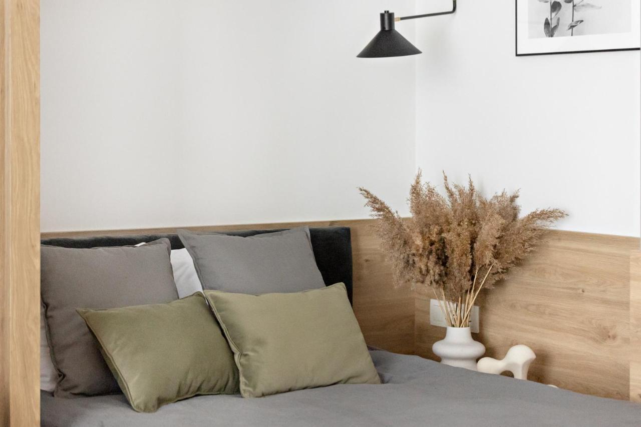 Artis Apartments By Housine Zator Luaran gambar